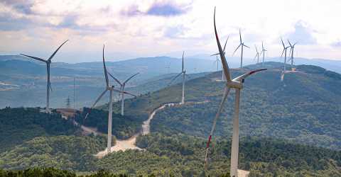 Akfen Yenilenebilir Enerji’nin  net kârı 4.5 milyar TL 