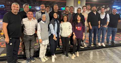 Gazeteciler bovling turnuvasında yarıştı