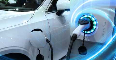 Yeni dönemin yolu elektrikten geçiyor